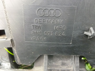 2000 Audi TT Mk1 / 8N - Battery Tray 8N8804373, 8N0971824, 8N09375573
